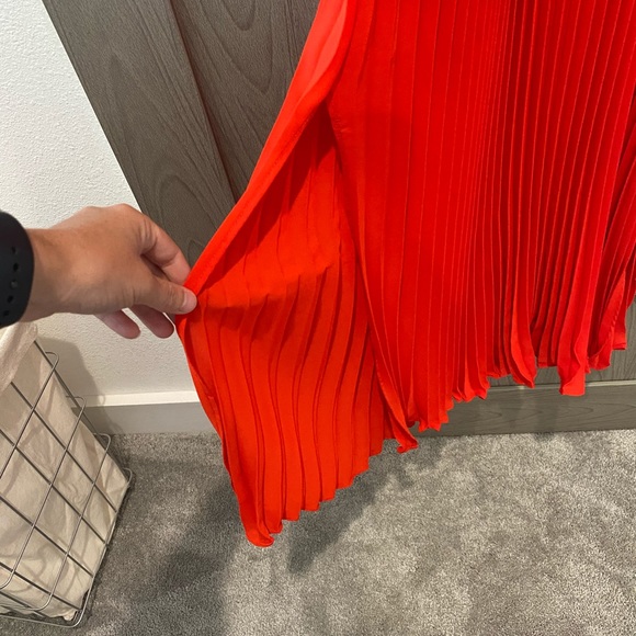 SOLD Maxi Banana Republic Dress 💃🏼 - Picture 3 of 5